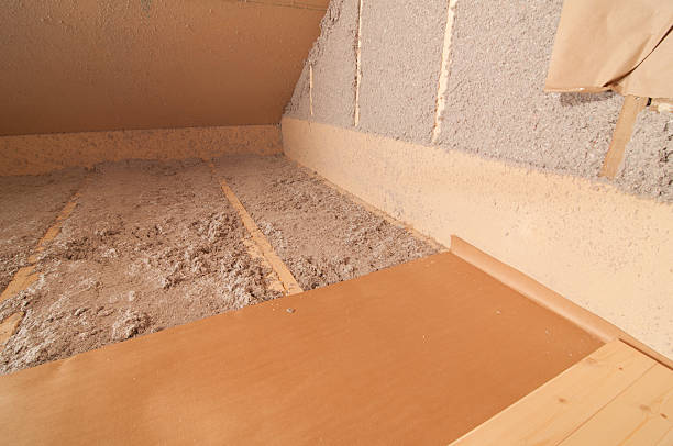 Best Insulation Installation Services in Strasburg, OH